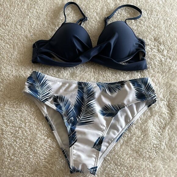 NWT Swim Leaf Print Push Up Bikini Swimsuit blue white‎ size small - Picture 5 of 7